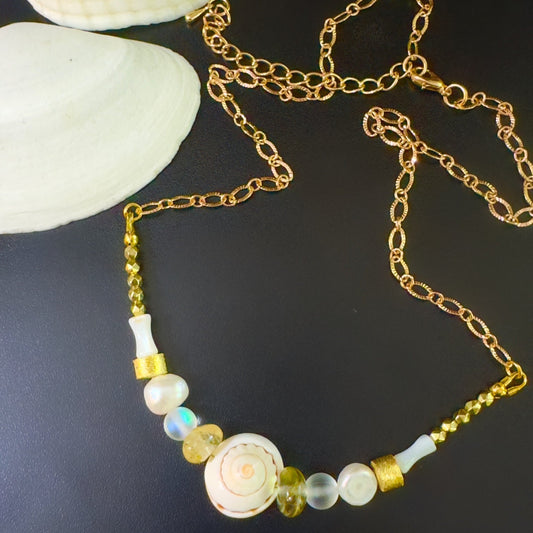 By The Sea Shell Necklace