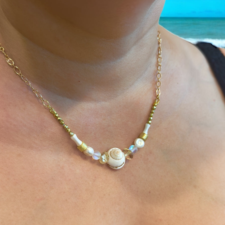 By The Sea Shell Necklace