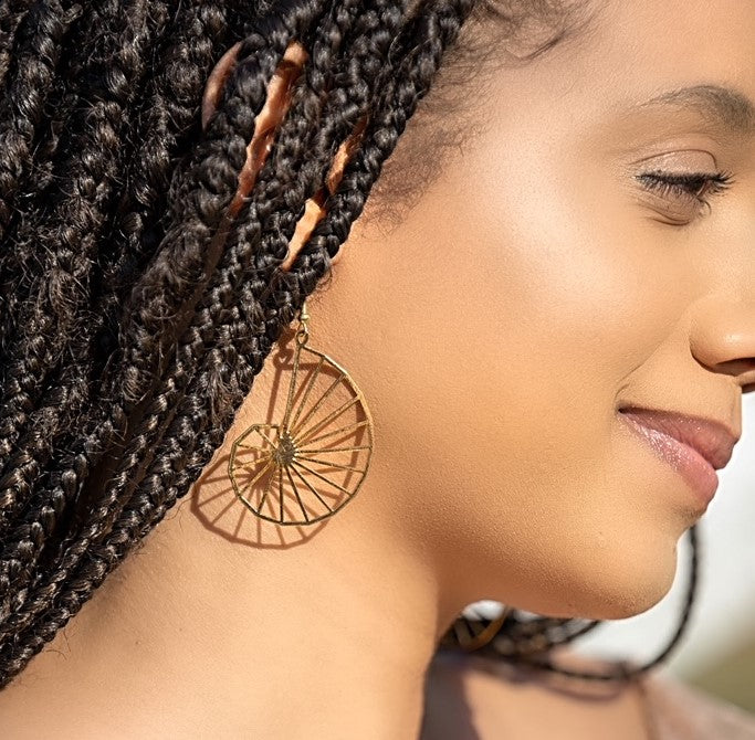 Nautilus Spiral Earrings in Gold