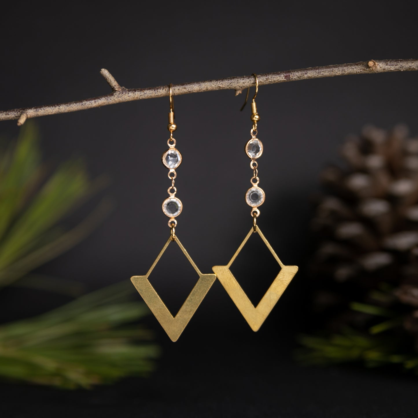 Gold Point Earrings with Rhinestones